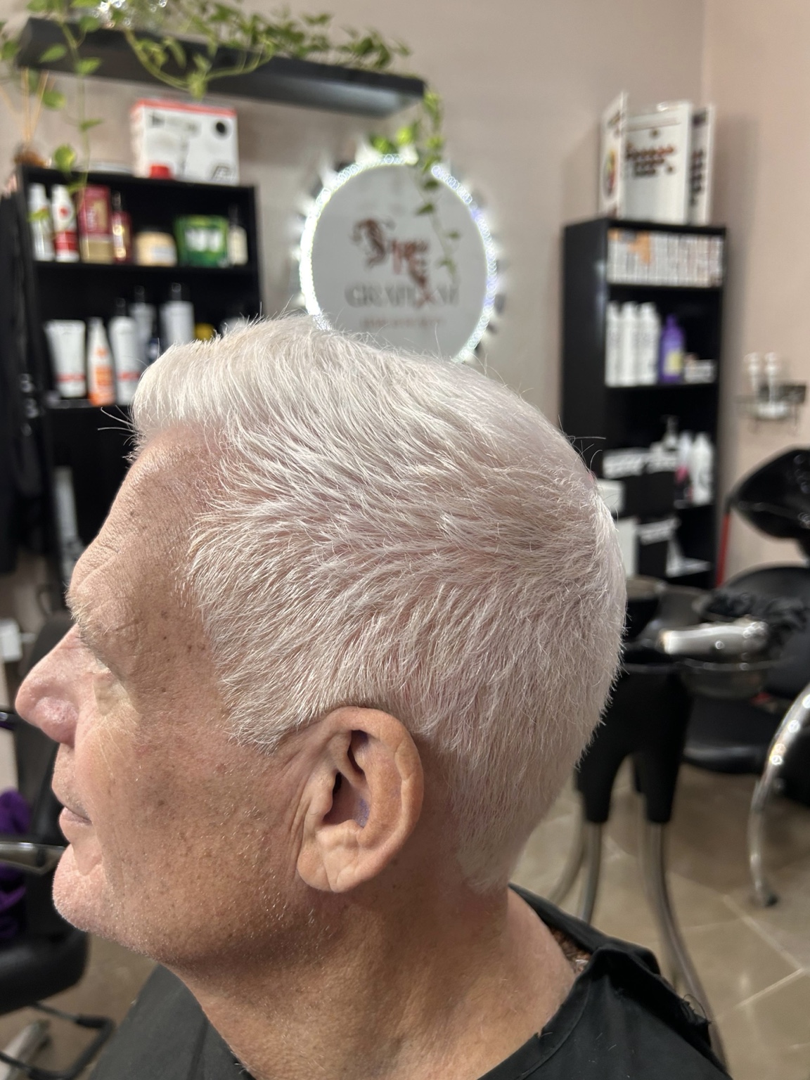 Men's haircut